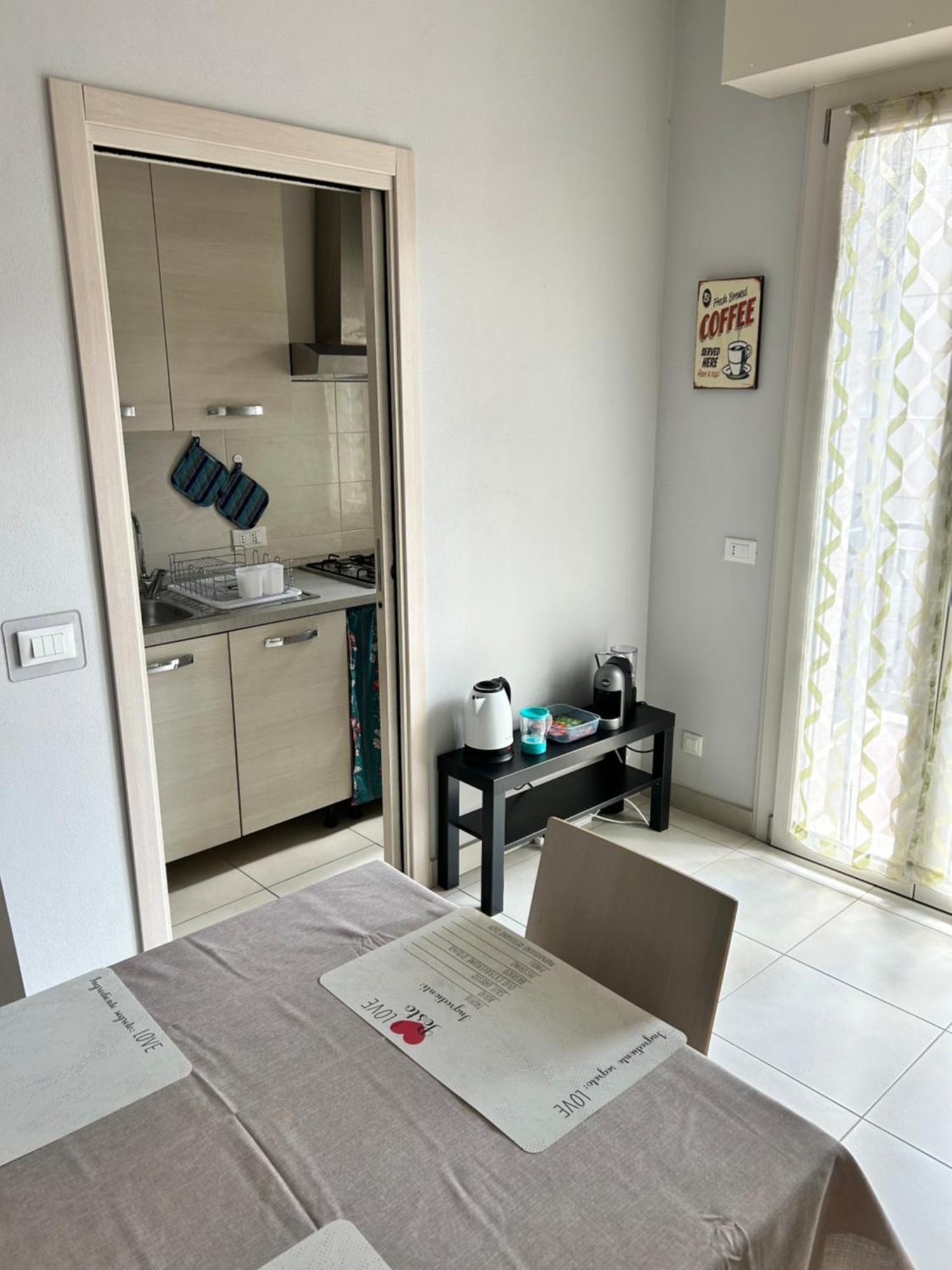 S-House Verona Bagian luar foto