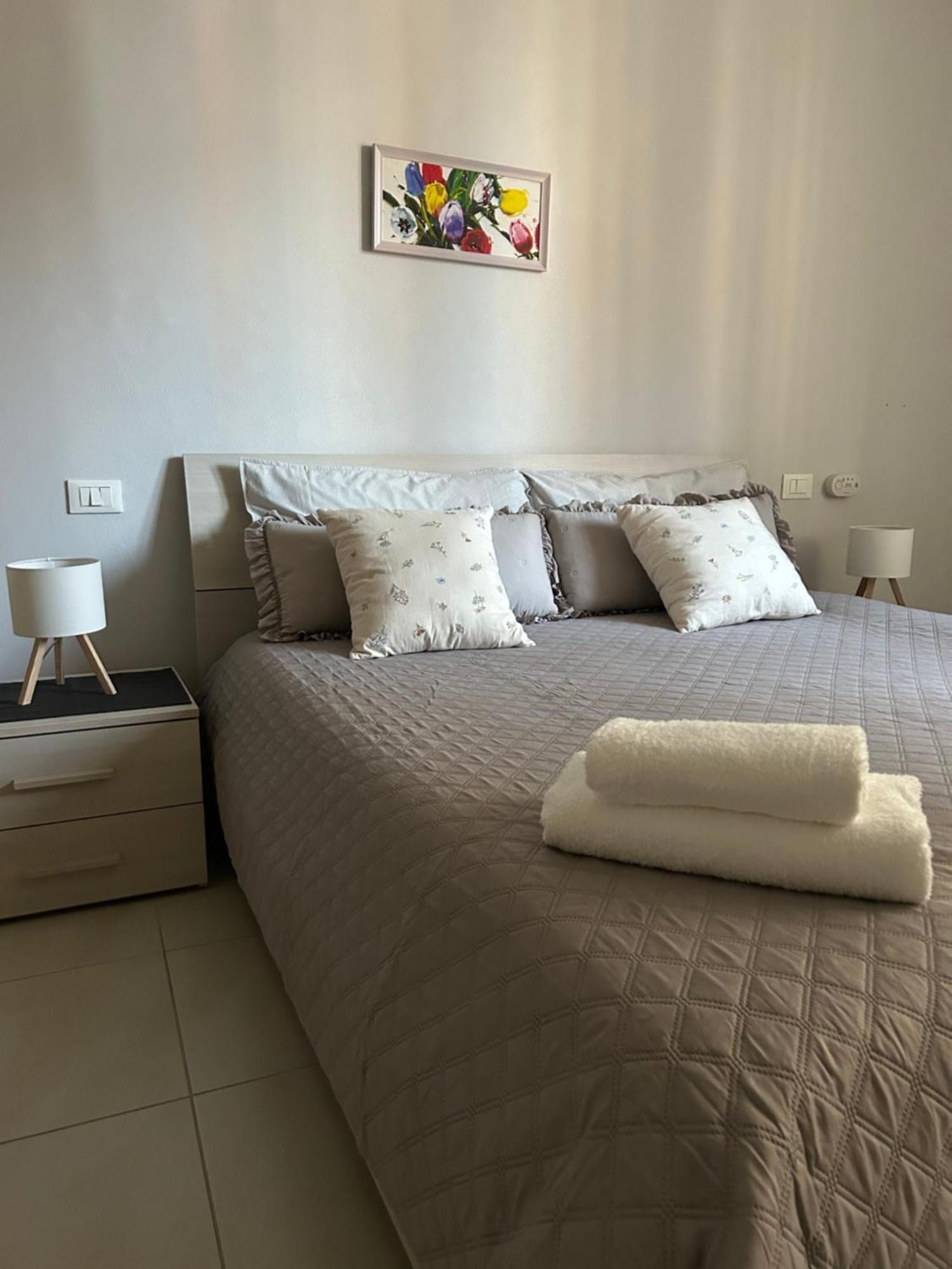 S-House Verona Bagian luar foto